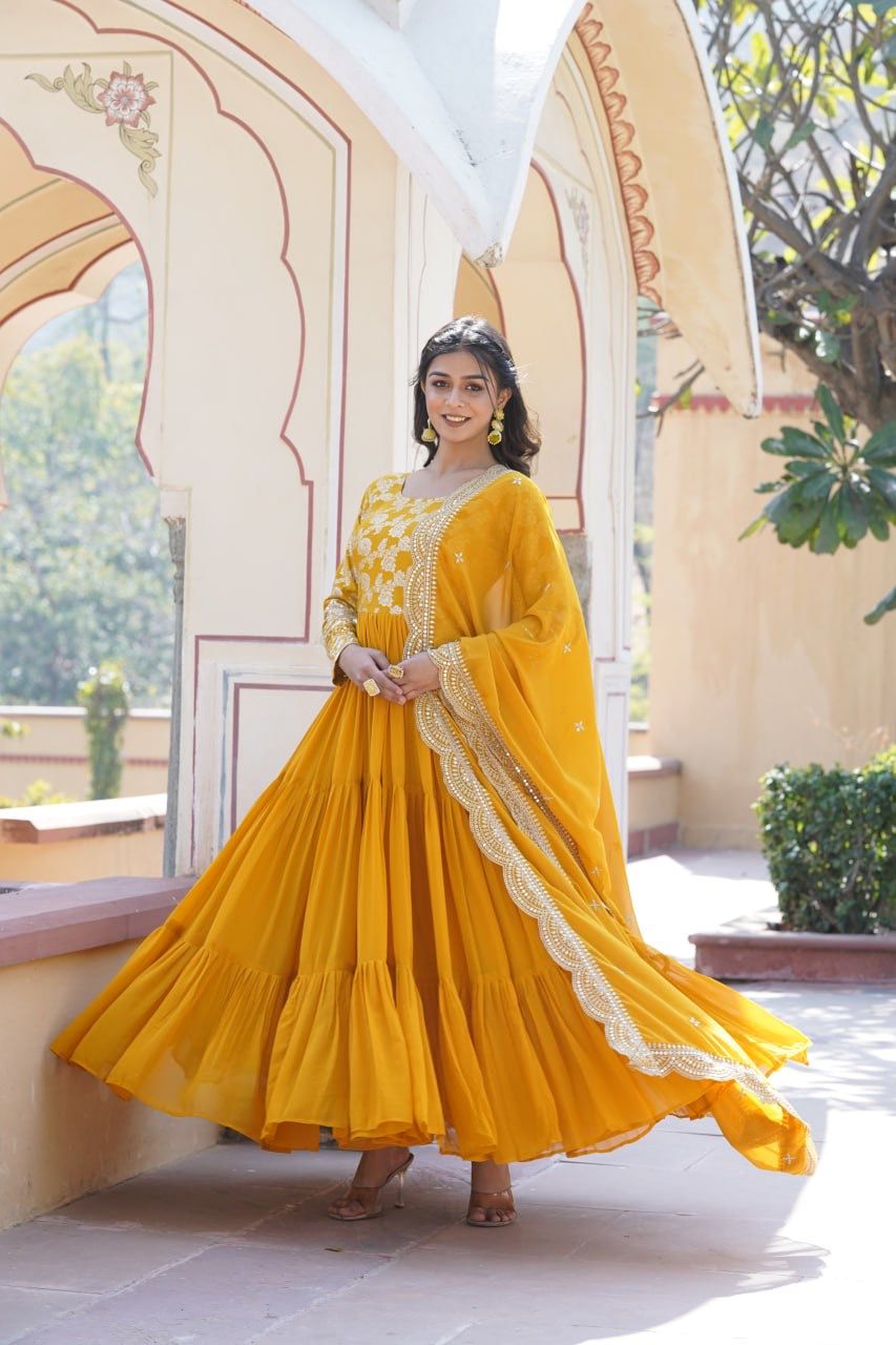 EMPRESS PURPLE JACQUARD VISCOSE WITH SOFT GEORGETTE ANARKALI GOWN WITTTH DUPATTA