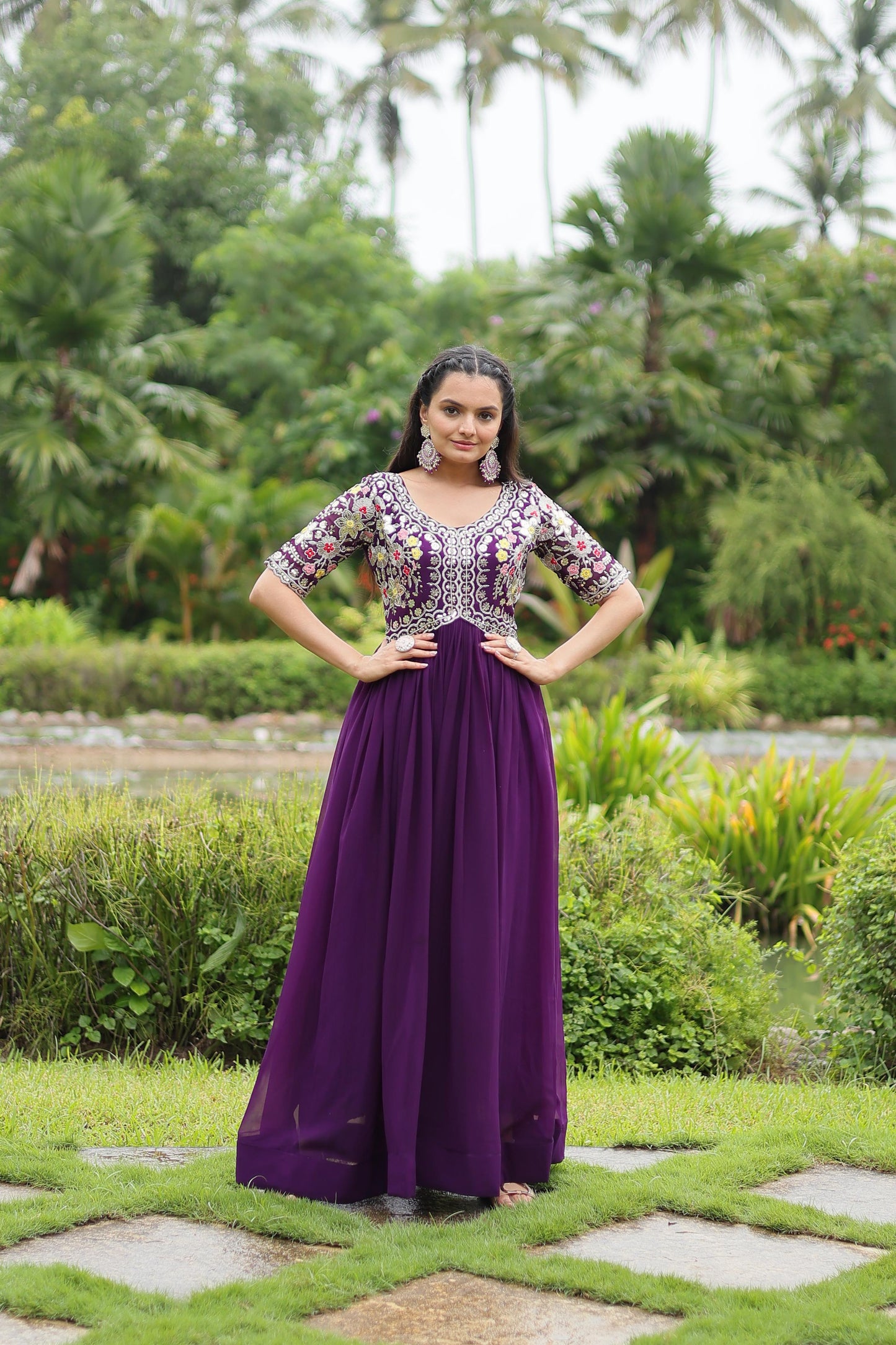 DAZZLING DIAMOND ZARI THREAD ANARKALI GOWN