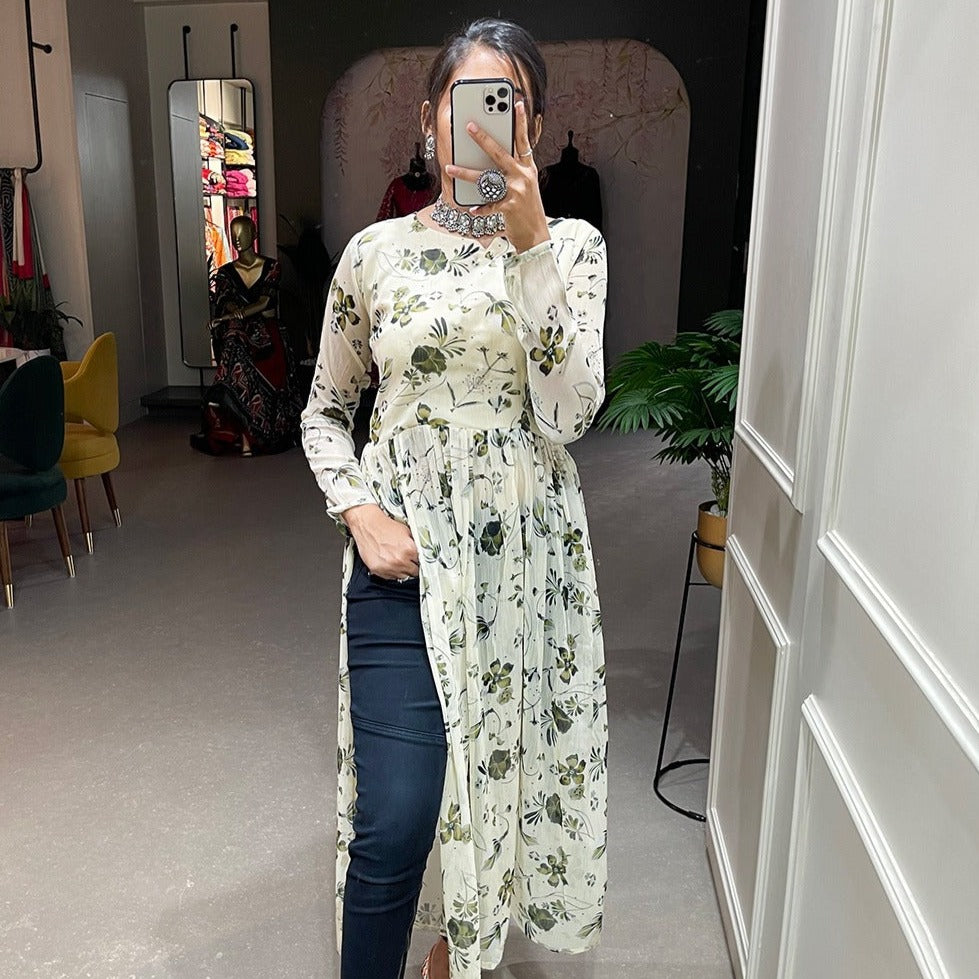 INVORY FLORAL