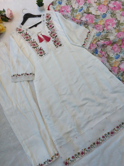 White Chanderi With Heavy Embroidery 3pc Kurti With Printed Dupatta Set