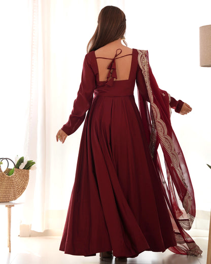 MAROON COLOR CHANDERI SILK ANARKALI 3PC KURTA SET