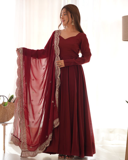 MAROON COLOR CHANDERI SILK ANARKALI 3PC KURTA SET