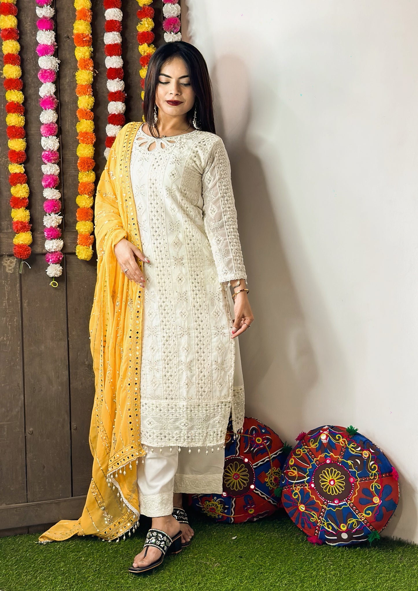 NAVELI EID WHITE AND YELLOW DUPPATA SPECIAL
