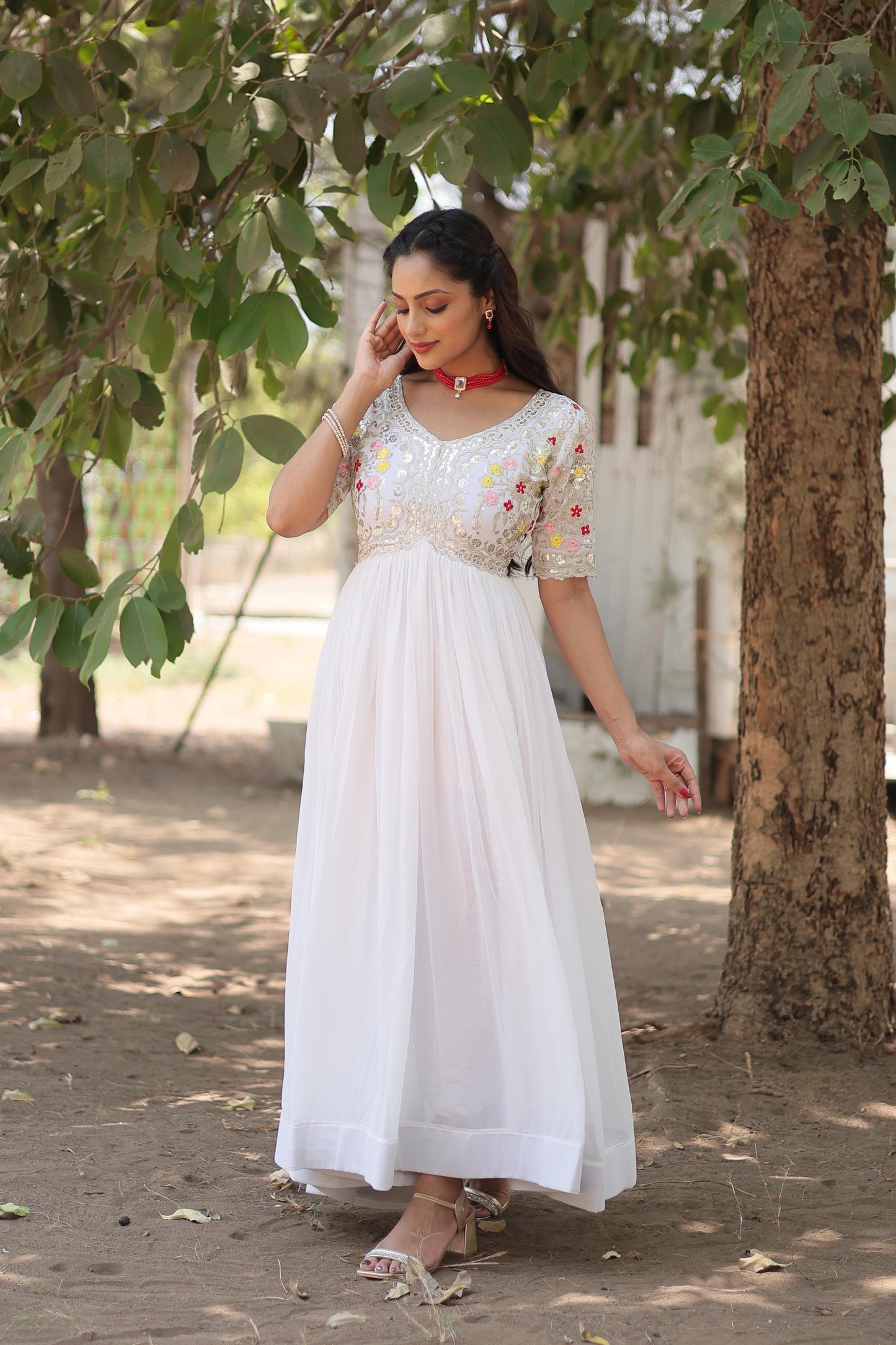 DAZZLING DIAMOND ZARI THREAD ANARKALI GOWN