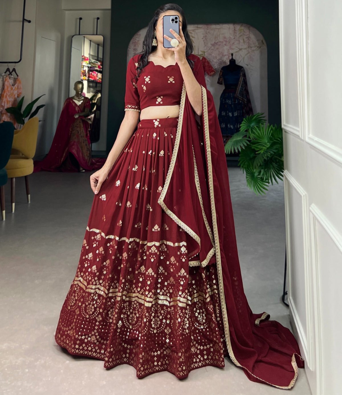 EMBROIDERE LEHENGA