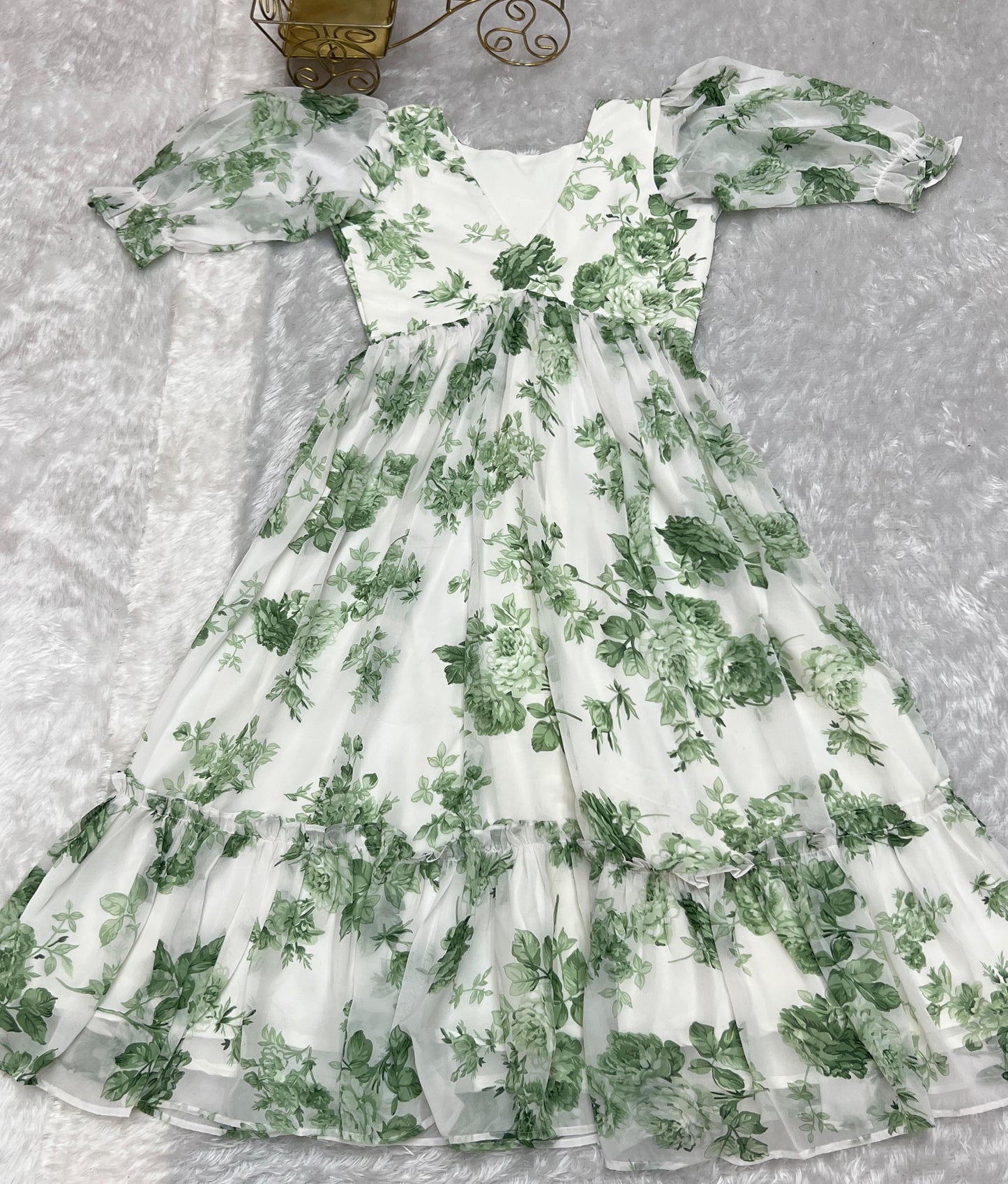 PISTA COLOR HEAVY PURE SOFT GEORGETTE FLORAL PRINT ONE PIECE GOWN