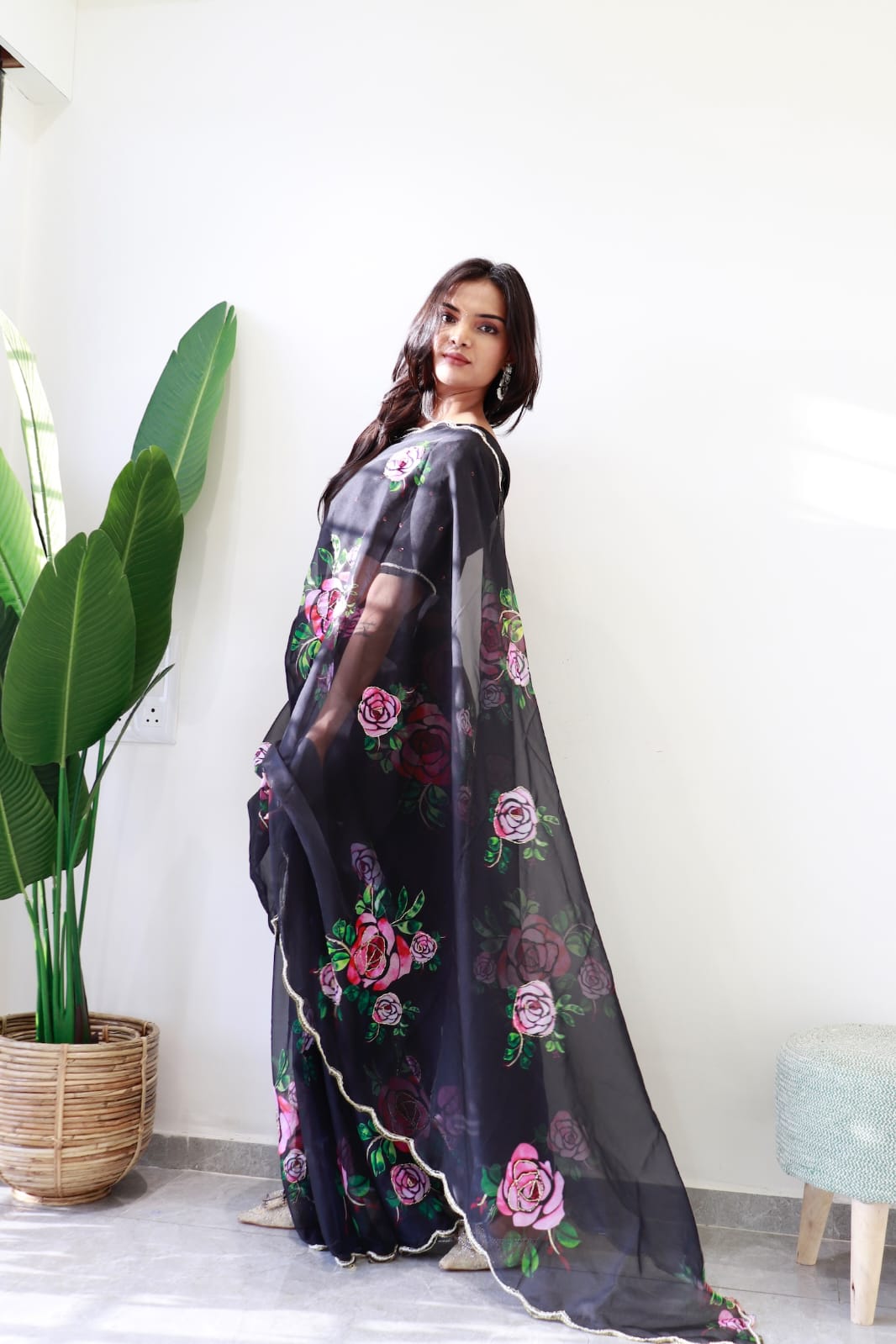 BLACK FLORAL PRINT PURE & SOFT ORGANJA SILK SAREE