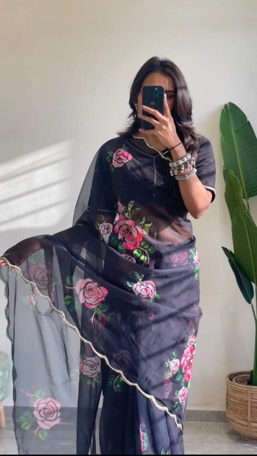 BLACK FLORAL PRINT PURE & SOFT ORGANJA SILK SAREE