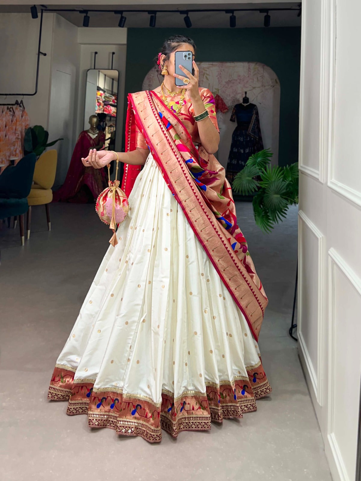 RUDRANI SILK LEHENGA