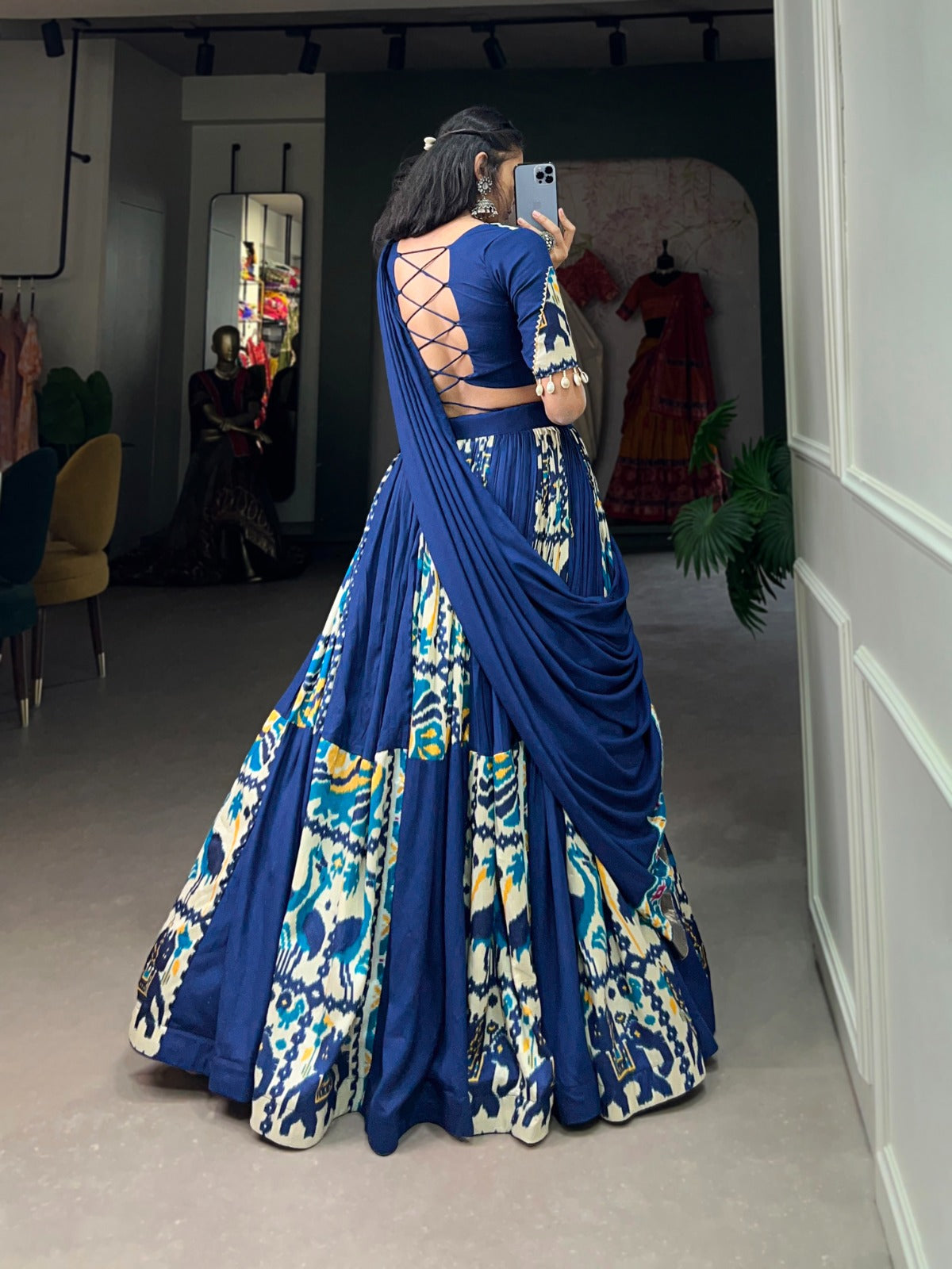 PLAIN WITH PRINTET LEHENGA