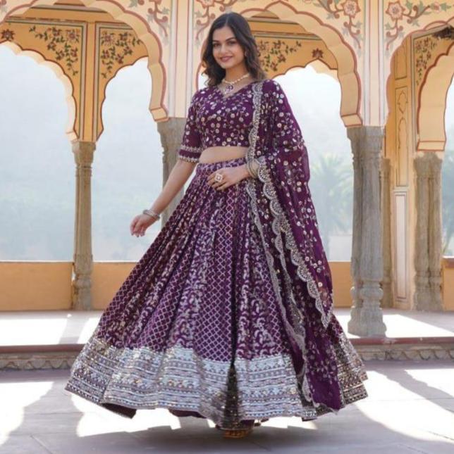 SEQUINE LUXE LEHENGA