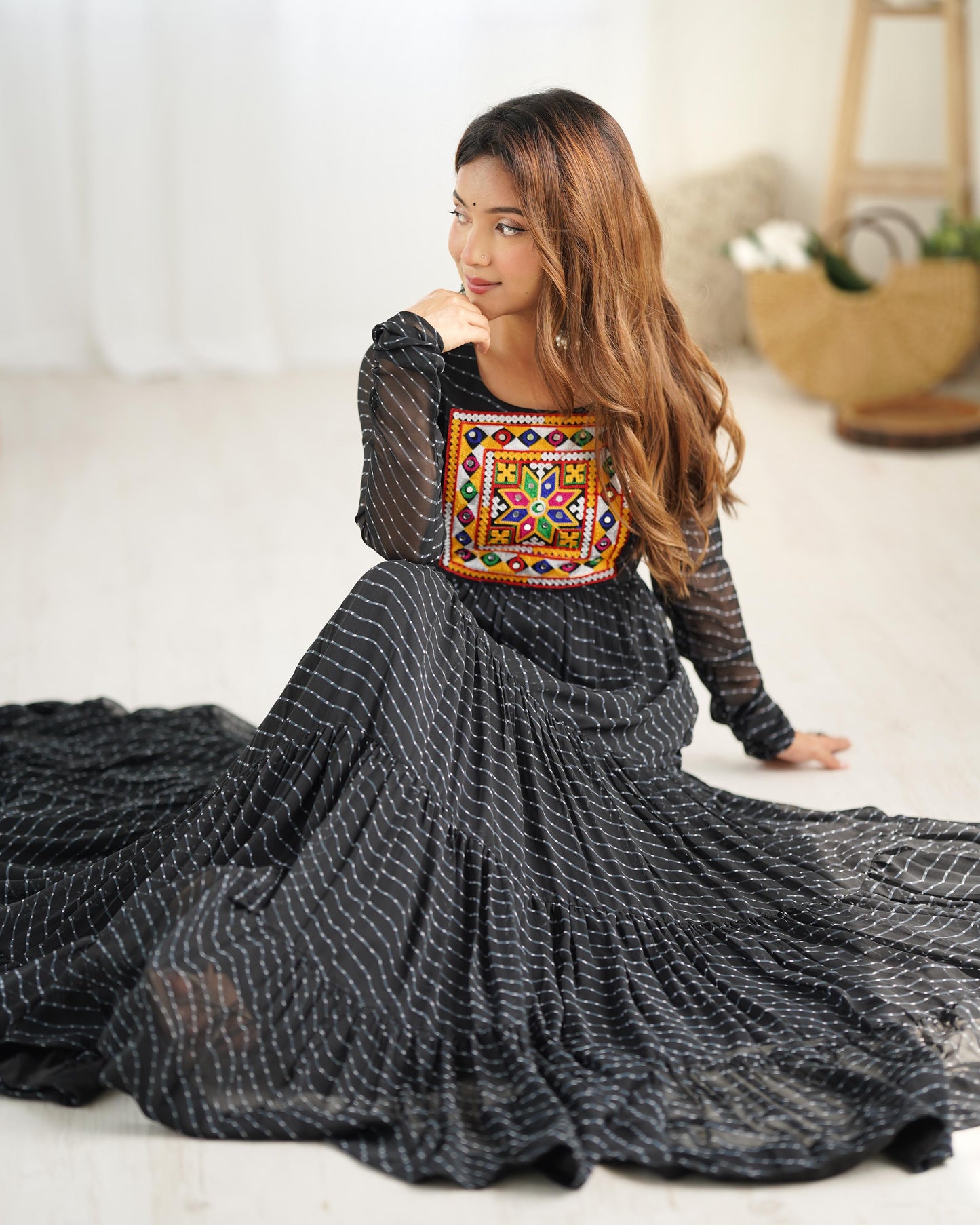 BLACK  KATCHI PATCHWORK  ANARKALI