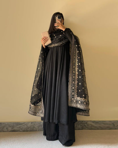 Black Fox Georgette Potli Button Work 3pc Kurta Set