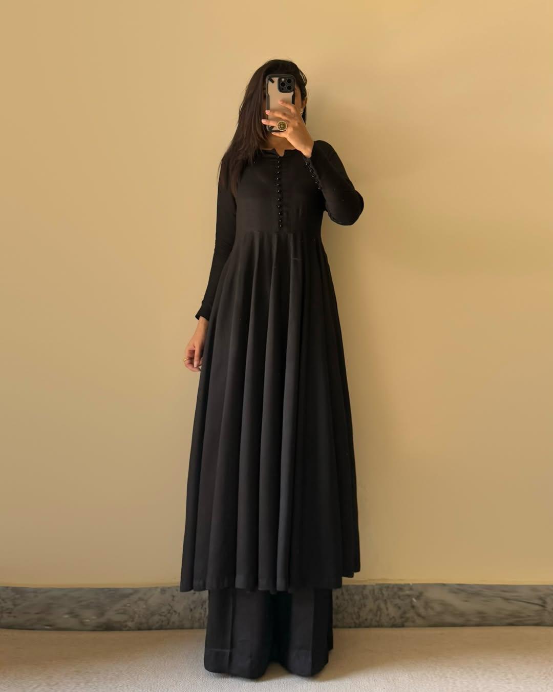 Black Fox Georgette Potli Button Work 3pc Kurta Set