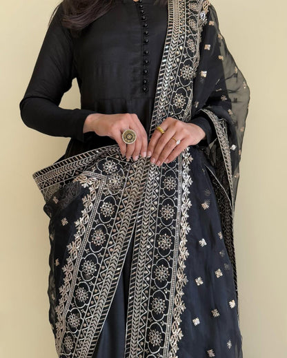 Black Fox Georgette Potli Button Work 3pc Kurta Set