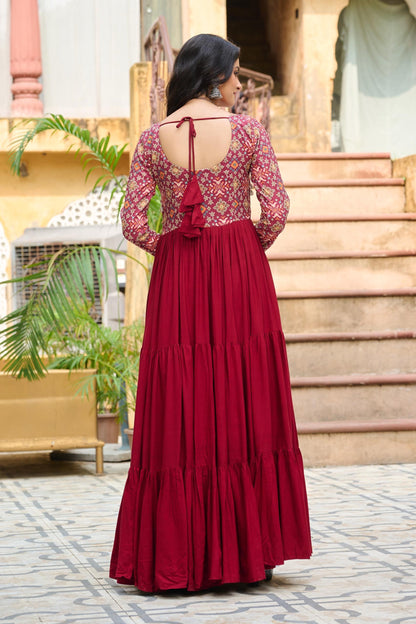 Maroon Kutchi Gamthi Cotton Print Work Gown