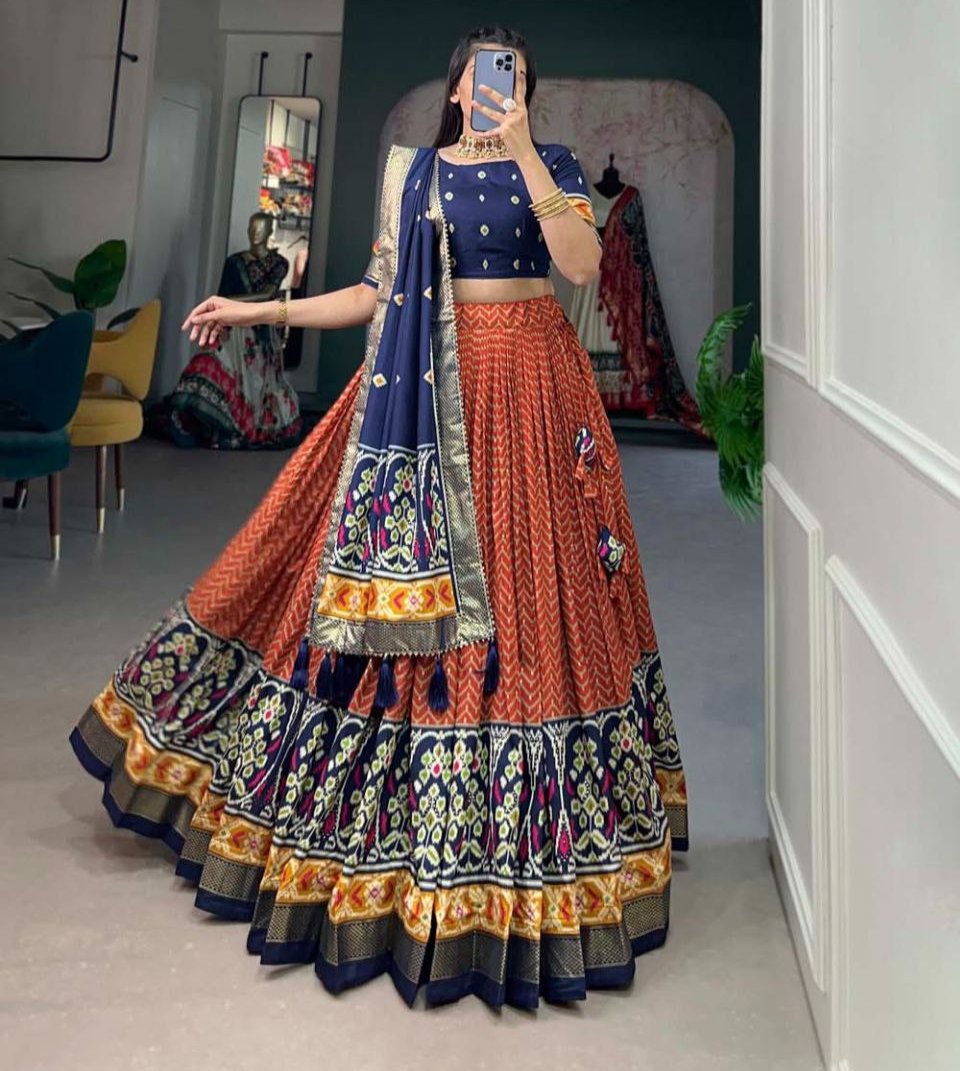 PATOLA LEHENGA