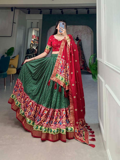 PATOLA LEHENGA