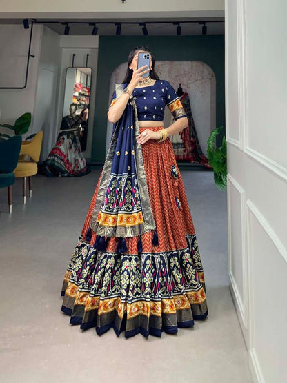 PATOLA LEHENGA